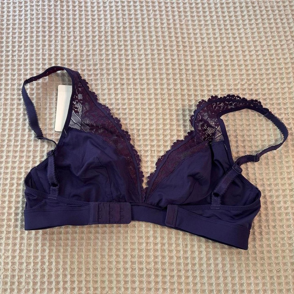 NWT Wacoal Embrace Lace Convertible Bralette Size 36 - Picture 2 of 4